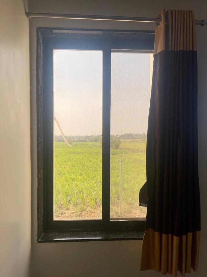Hotel Nilkanth Navsari Ngoại thất bức ảnh